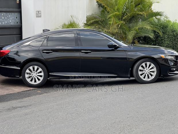 Honda Accord 2019 Black