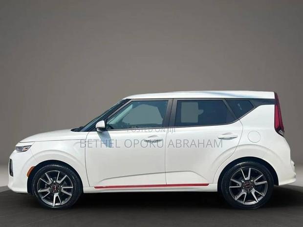 Kia Soul GT-Line 2021 White