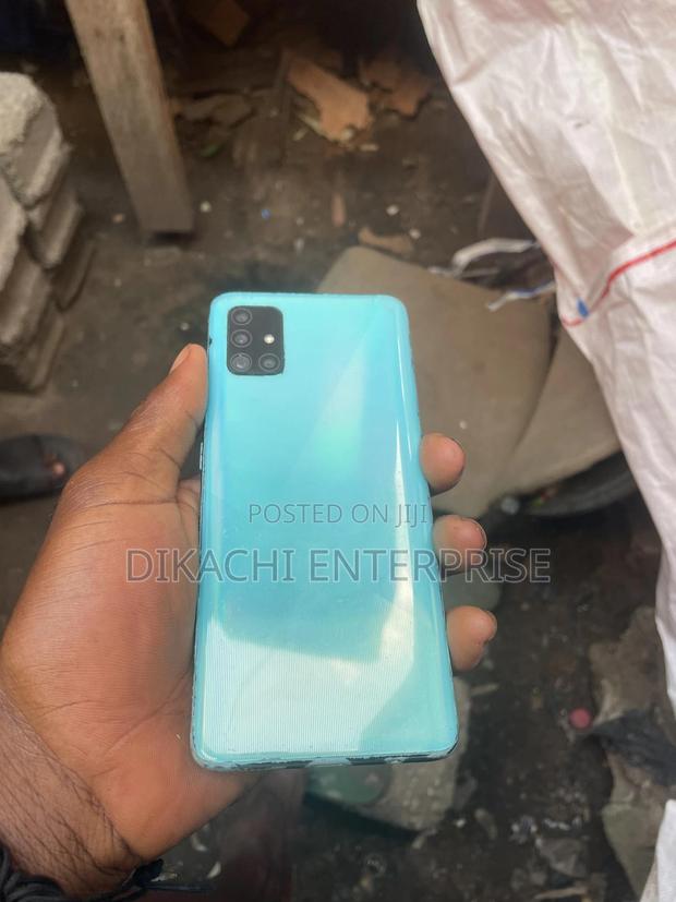 Samsung Galaxy A51 128 GB Blue photo 3