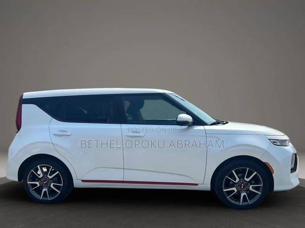 Kia Soul GT-Line 2021 White