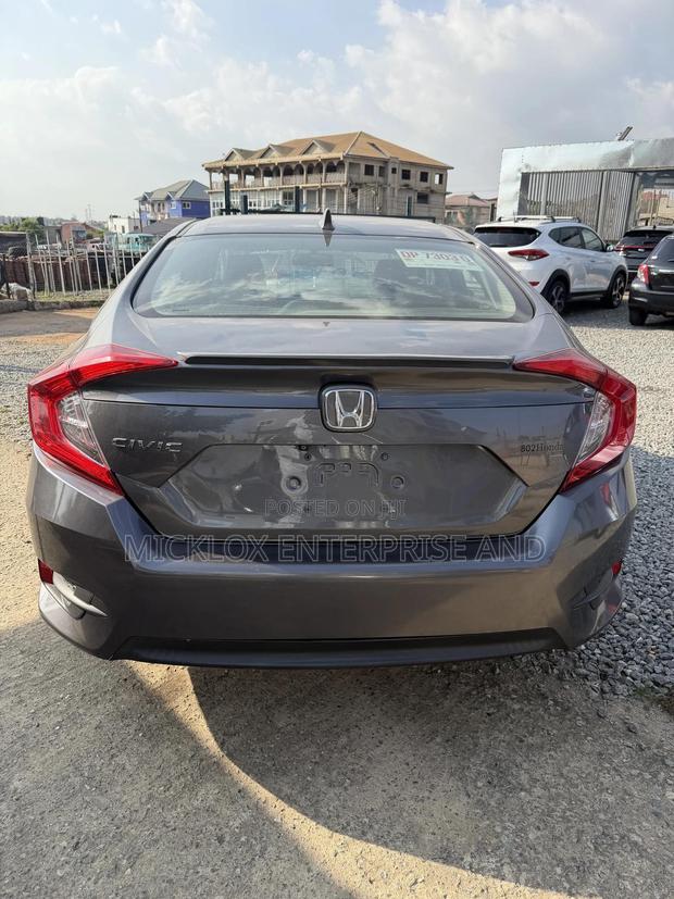 Honda Civic 2017 Gray