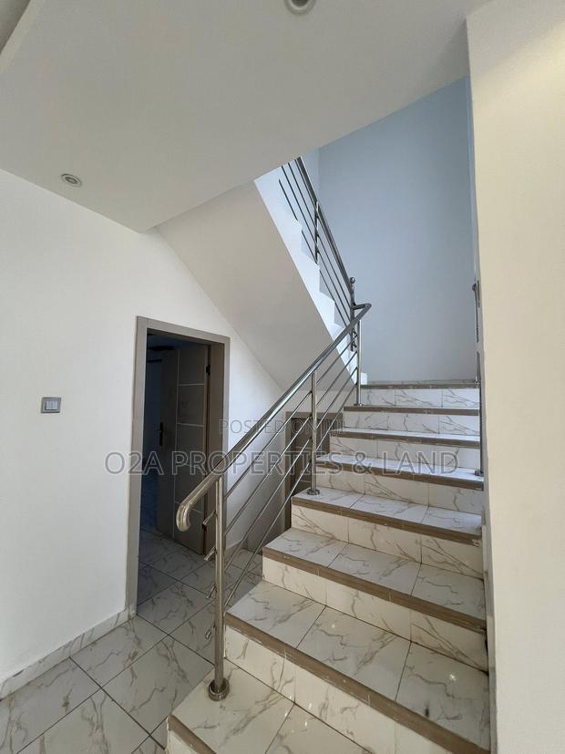 4bdrm House in Ashaley Botwe, Lake Side Estate for rent photo 6
