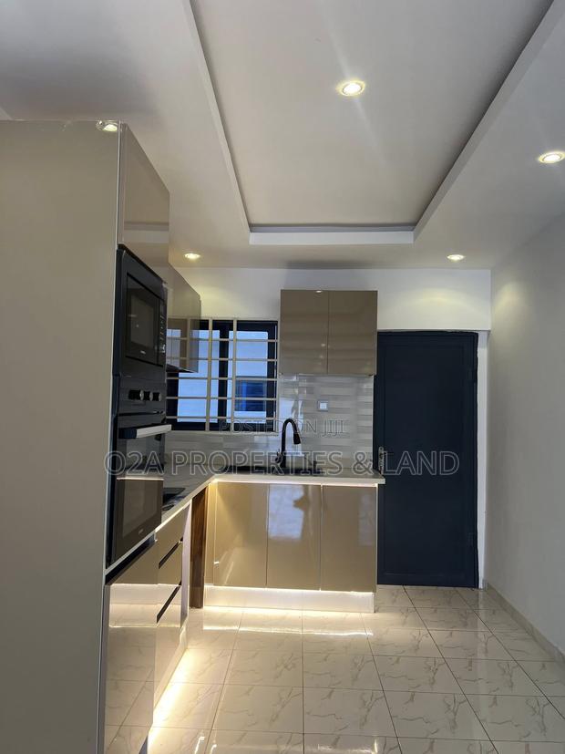 4bdrm House in Ashaley Botwe, Lake Side Estate for rent photo 13
