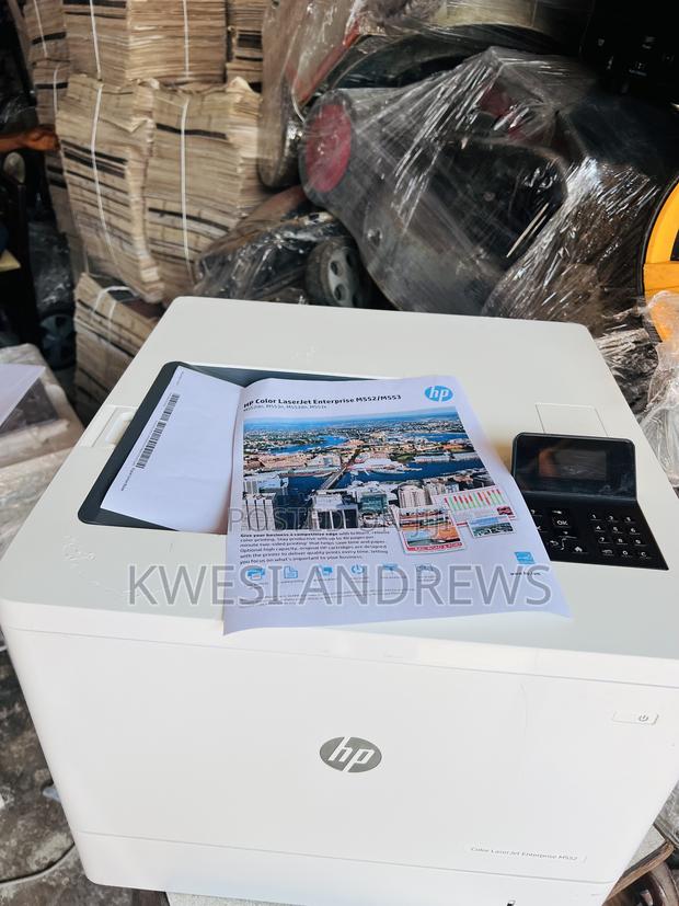 Color Laserjet Enterprise M552 photo 3