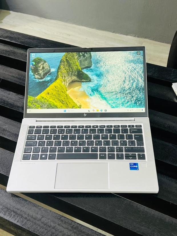 Laptop HP EliteBook 830 G8 16GB Intel Core I7 SSD 256GB