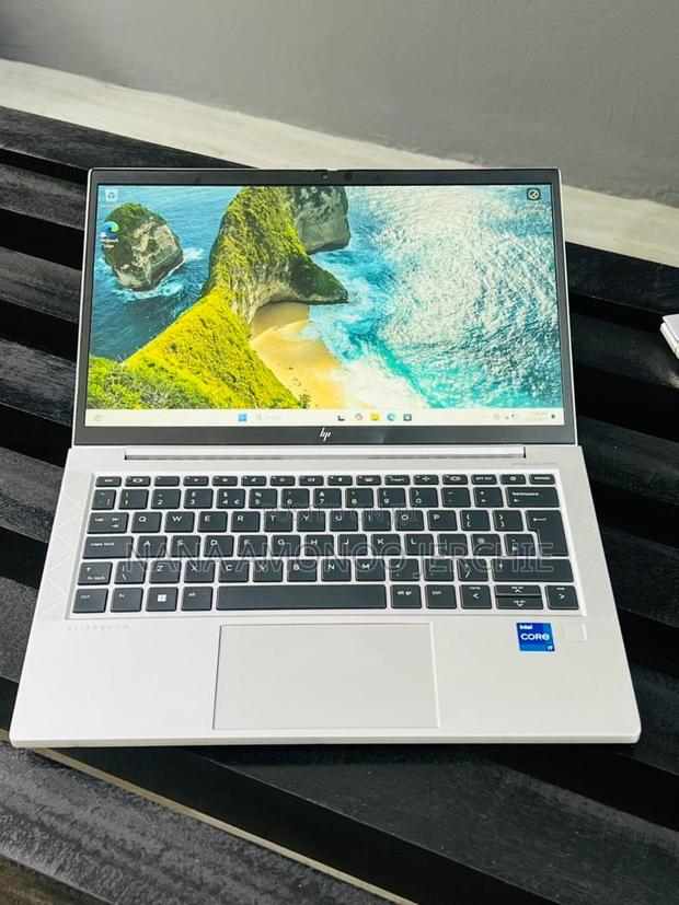 Laptop HP EliteBook 830 G8 16GB Intel Core I7 SSD 256GB photo 4