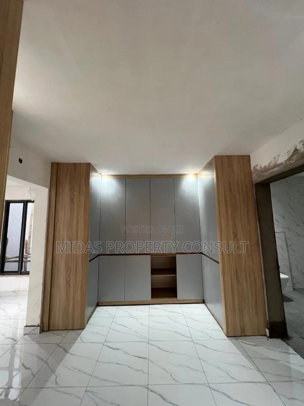 5bdrm House in Adjiringanor, Adjiriganor for sale photo 14