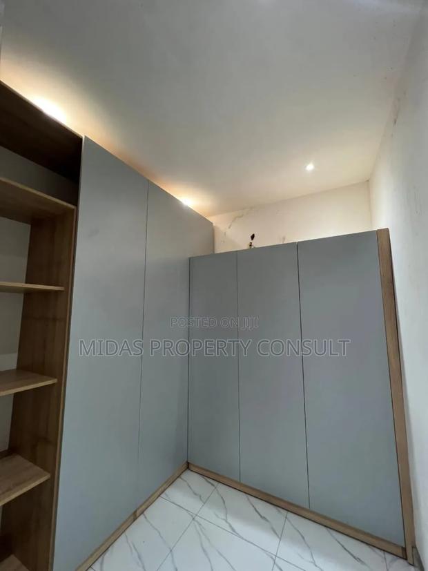 5bdrm House in Adjiringanor, Adjiriganor for sale photo 15