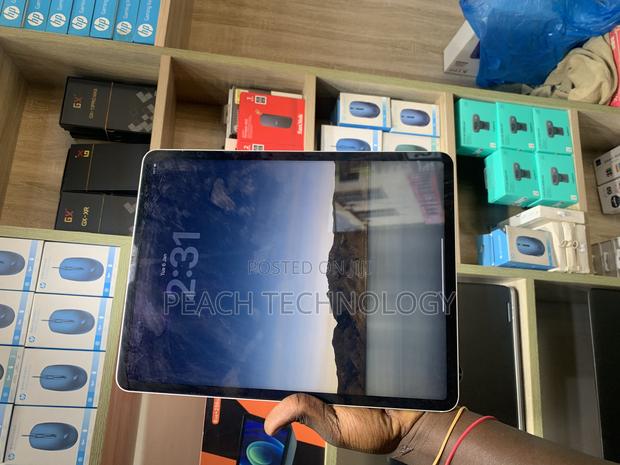 Apple iPad Pro 128 GB Gray photo 2