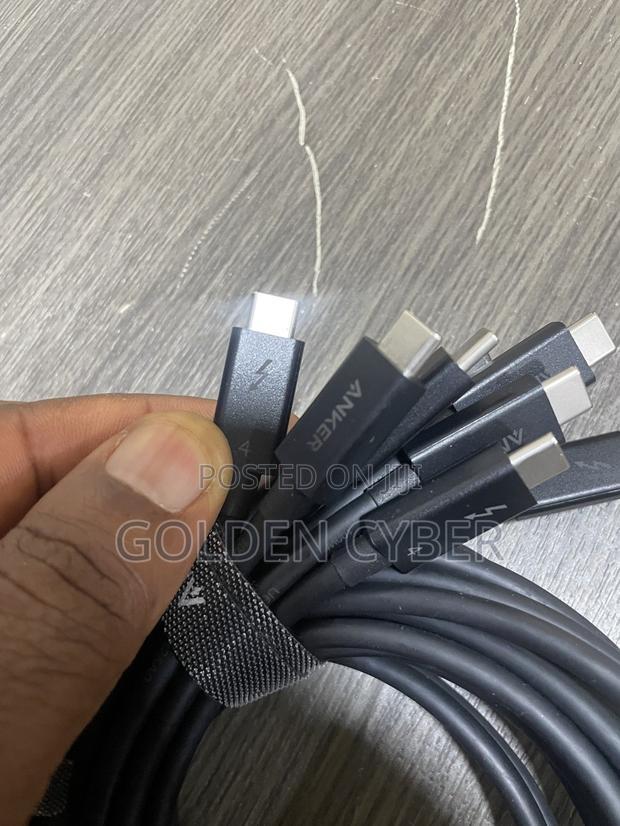 Original Anker Thunderbolt 4 Certified Cable photo 2