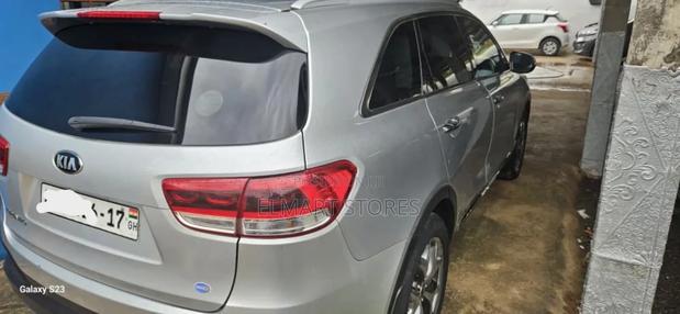 Kia Sorento 2017 Silver