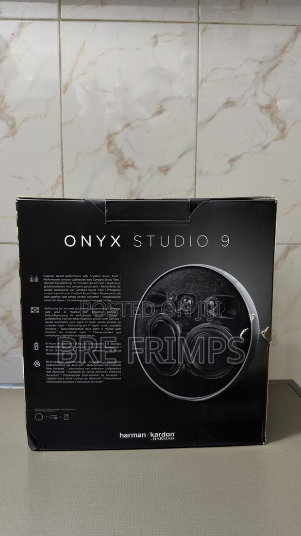 Onyx Studio 9