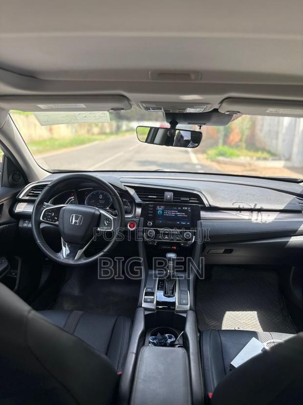 Honda Civic Sport Sedan 2019 Gray