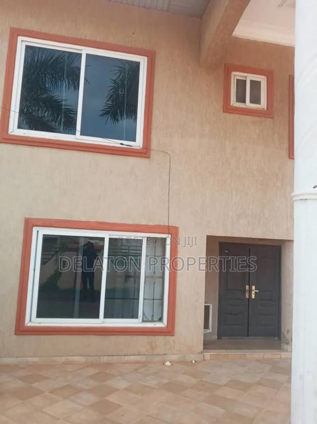 3bdrm Apartment in Manet Junction for rent photo 2