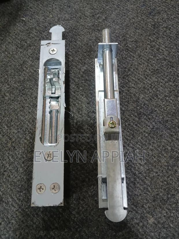 China Door Flushbolt photo 2