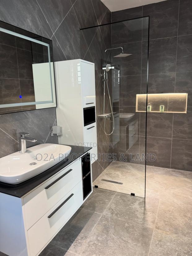 3bdrm House in East Legon Hills for sale photo 8