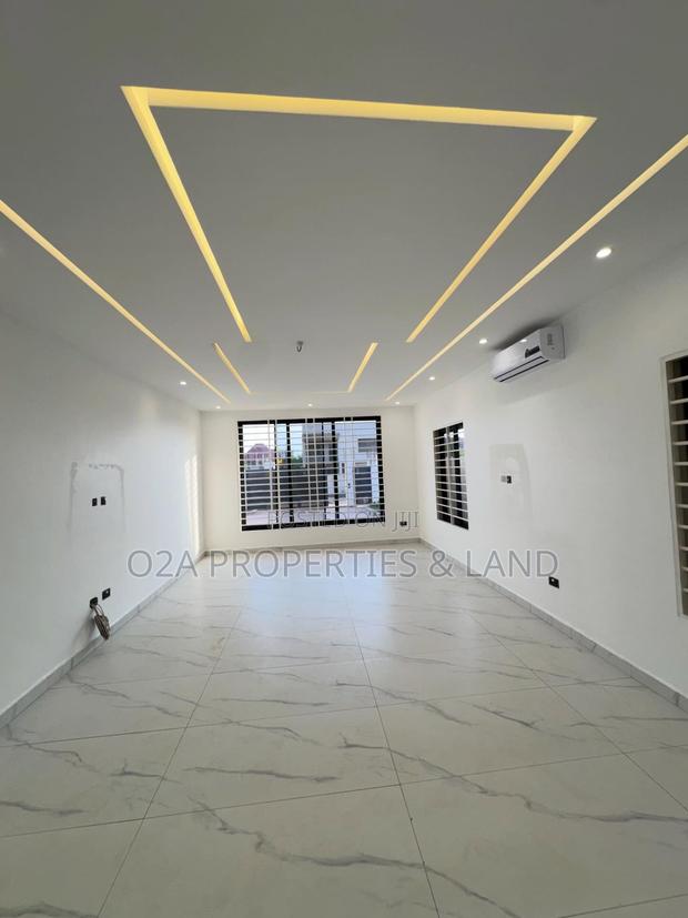 4bdrm House in East Legon Hills for sale photo 7