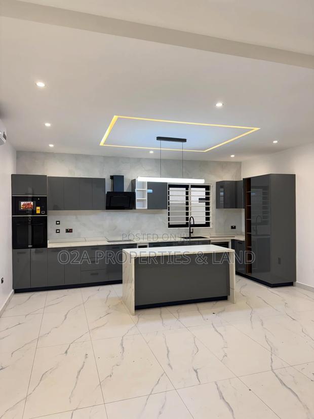4bdrm House in East Legon Hills for sale photo 14