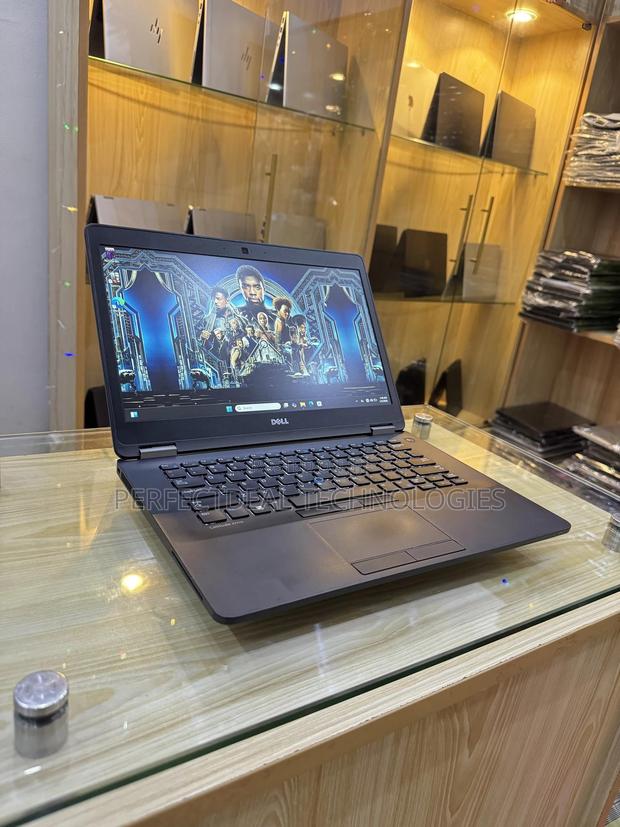 Laptop Dell Latitude E7470 8GB Intel Core i7 SSD 256GB photo 3