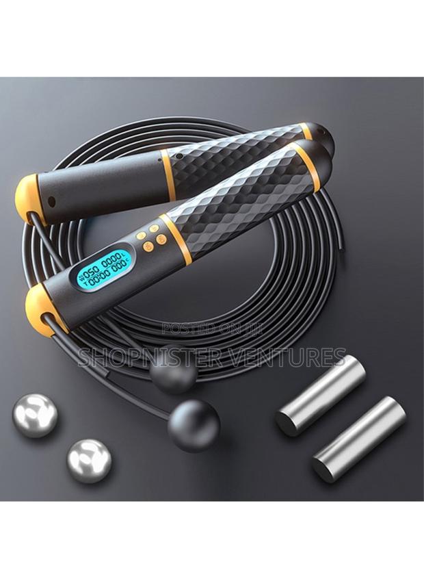 2-in-1 3m Digital Cordless Skipping Rope Counter With Non-Slip Handle photo 3