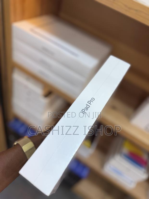 New Apple iPad Pro 12.9 (2018) 256 GB photo 3