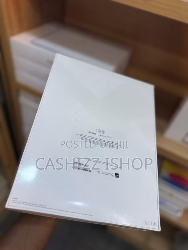 New Apple iPad Pro 12.9 (2018) 256 GB photo 4