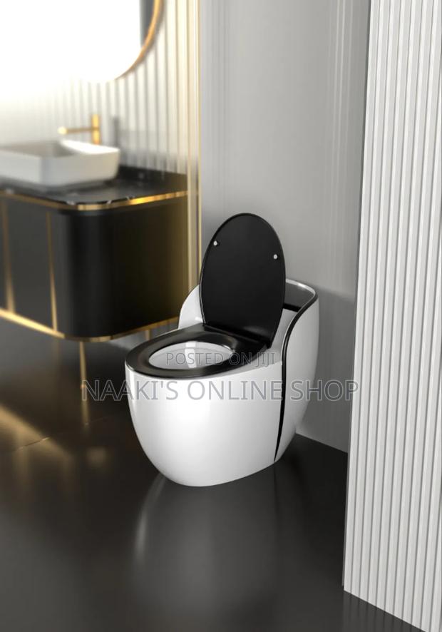 Luxury Floor Mount Toilet Seat