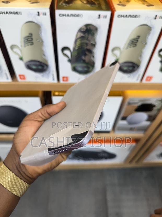 New Apple iPad mini 7 128 GB Silver photo 3