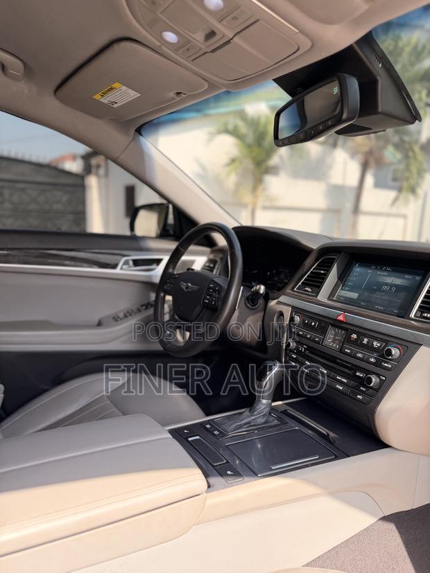 Genesis G80 3.8 2017 Silver