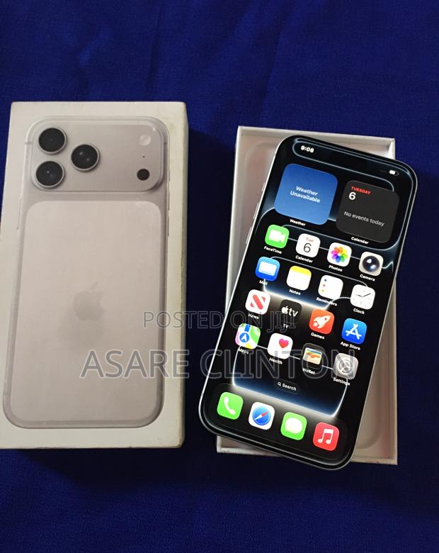 New Apple iPhone 17 Pro Max 512 GB Silver photo 2