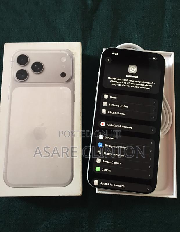 New Apple iPhone 17 Pro Max 512 GB Silver photo 2