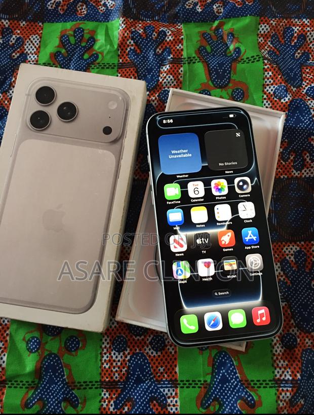 New Apple iPhone 17 Pro Max 512 GB Silver photo 4