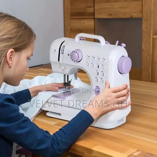Household Multifunctional Electric Mini Sewing Machine photo 3