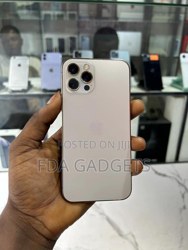 Apple iPhone 12 Pro 128 GB Gold