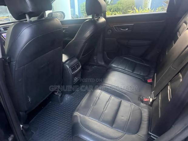 Honda CR-V Touring AWD 2019 Black