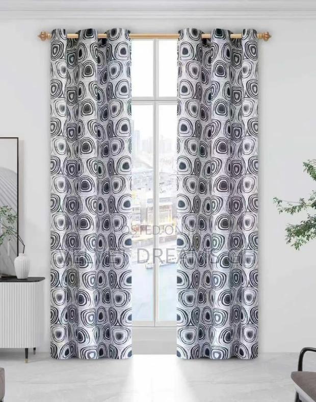 2-in-1 Sunblock Curtains – Stylish Heat Control photo 2