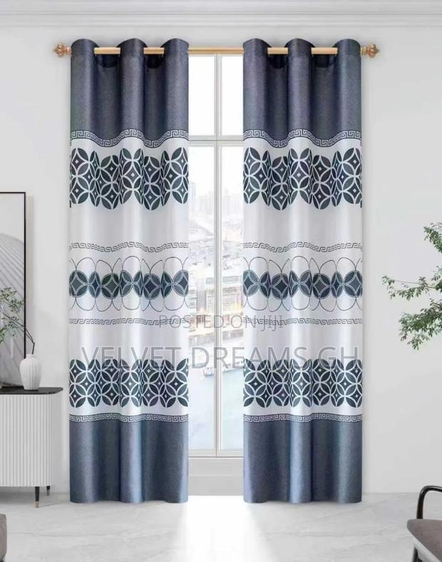 2-in-1 Sunblock Curtains – Stylish Heat Control photo 5