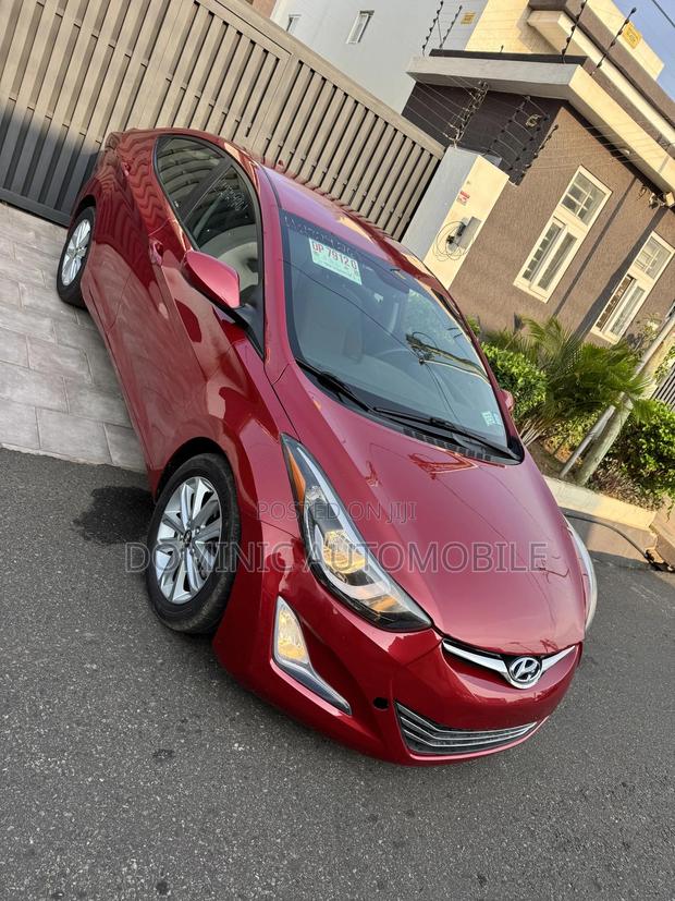 Hyundai Elantra Limited Sedan FWD (1.8L 4cyl 6A) 2016 Burgundy