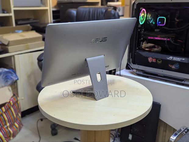 Desktop Computer Asus Zen AiO Pro Z240IE 8GB Intel Core I3 SSD 1T photo 2