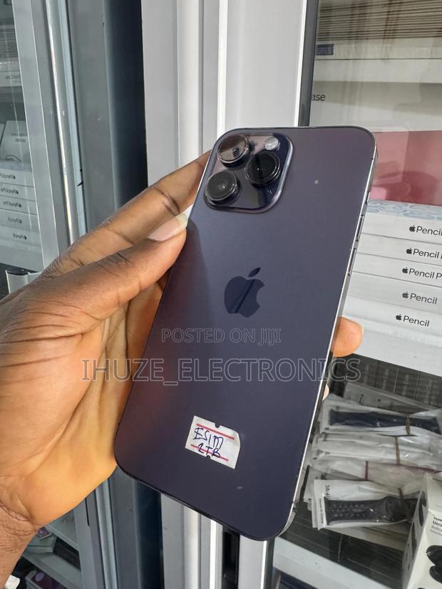 Apple iPhone 14 Pro Max 1 TB Purple photo 2