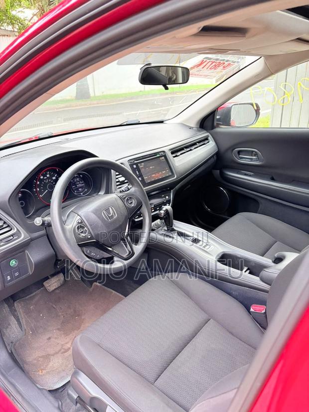 Honda HR-V LX AWD 2017 Red