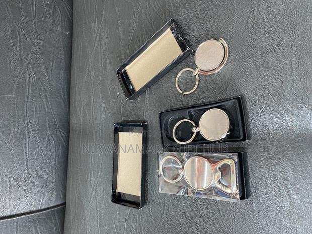 Metallic Keyholders