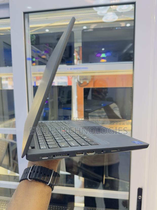 Laptop Lenovo ThinkPad T14 16GB Intel Core i7 SSD 512GB photo 5
