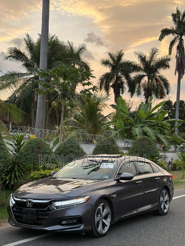 Honda Accord 2019 Gray