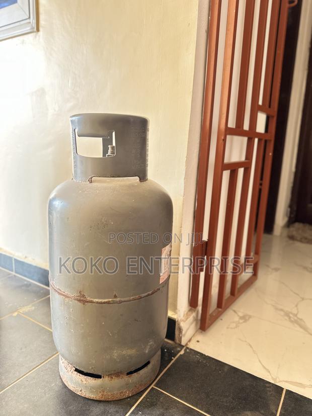 Gas Cylinder photo 2