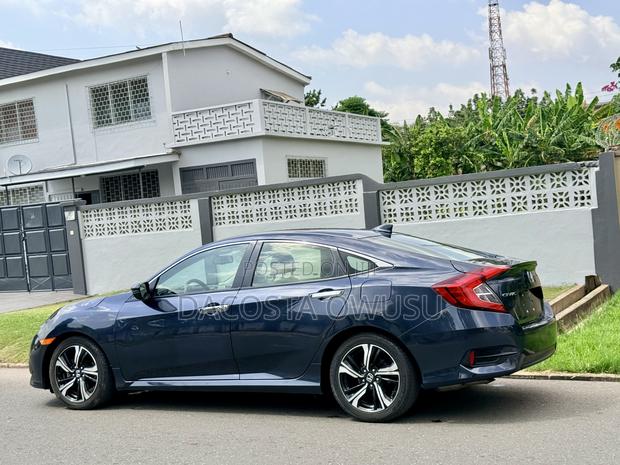 Honda Civic Touring Sedan 2018 Blue