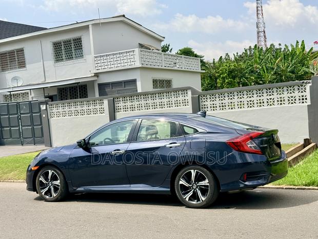 Honda Civic Touring Sedan 2018 Blue