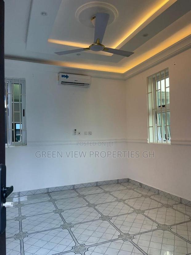 1bdrm Apartment in West Hills Mall Area for rent photo 9
