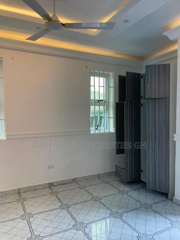 1bdrm Apartment in West Hills Mall Area for rent photo 11