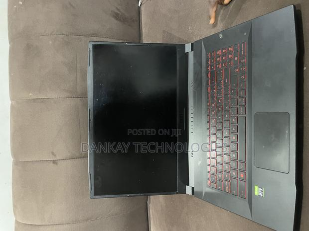 Laptop MSI Katana GF76 16GB Intel Core i7 SSD 500GB